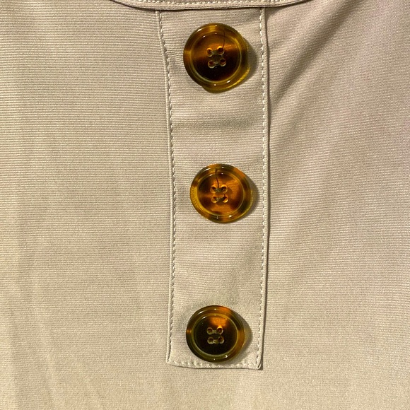 Women's Plus Size Elizabeth Gray Scoop Neck Blouse 3X NEW NWT Button Detail - Picture 6 of 6